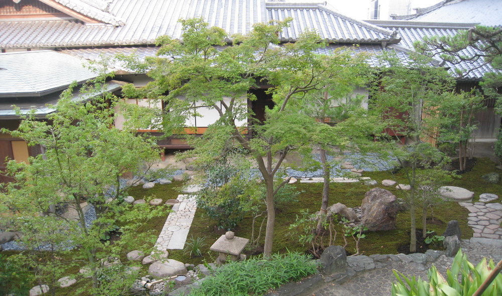 E寺院