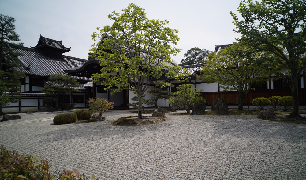 C寺院